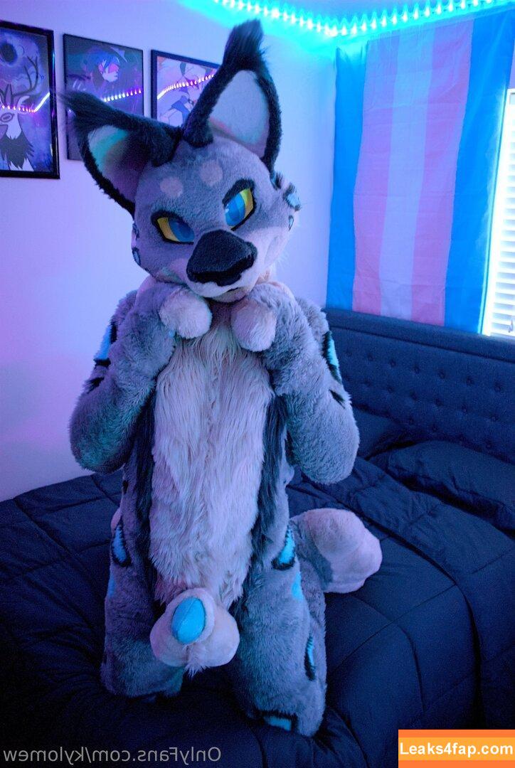 kylomew /  leaked photo photo #0008