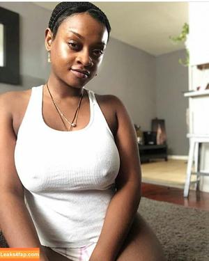L0yal_Trini photo #0011