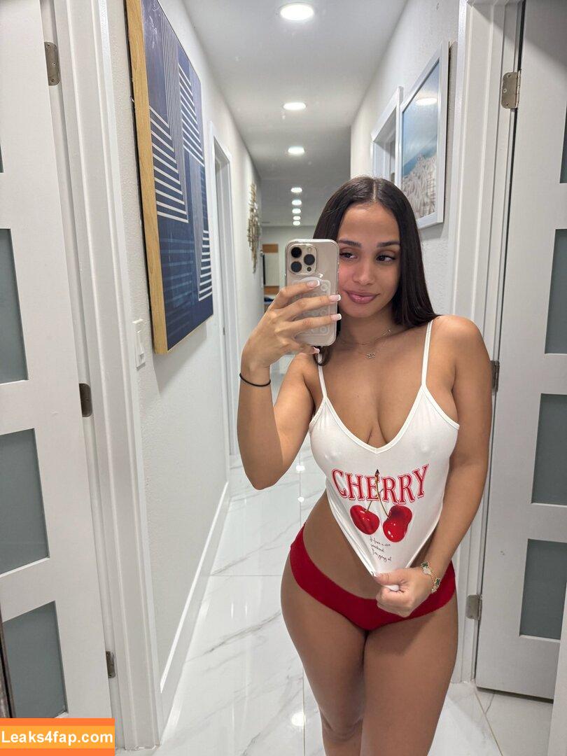 La Camila /  leaked photo photo #0001