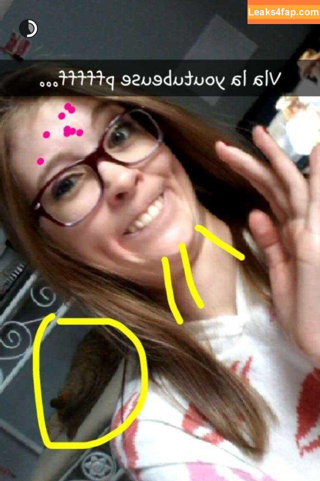 Léa Chipie /  leaked photo photo #0006