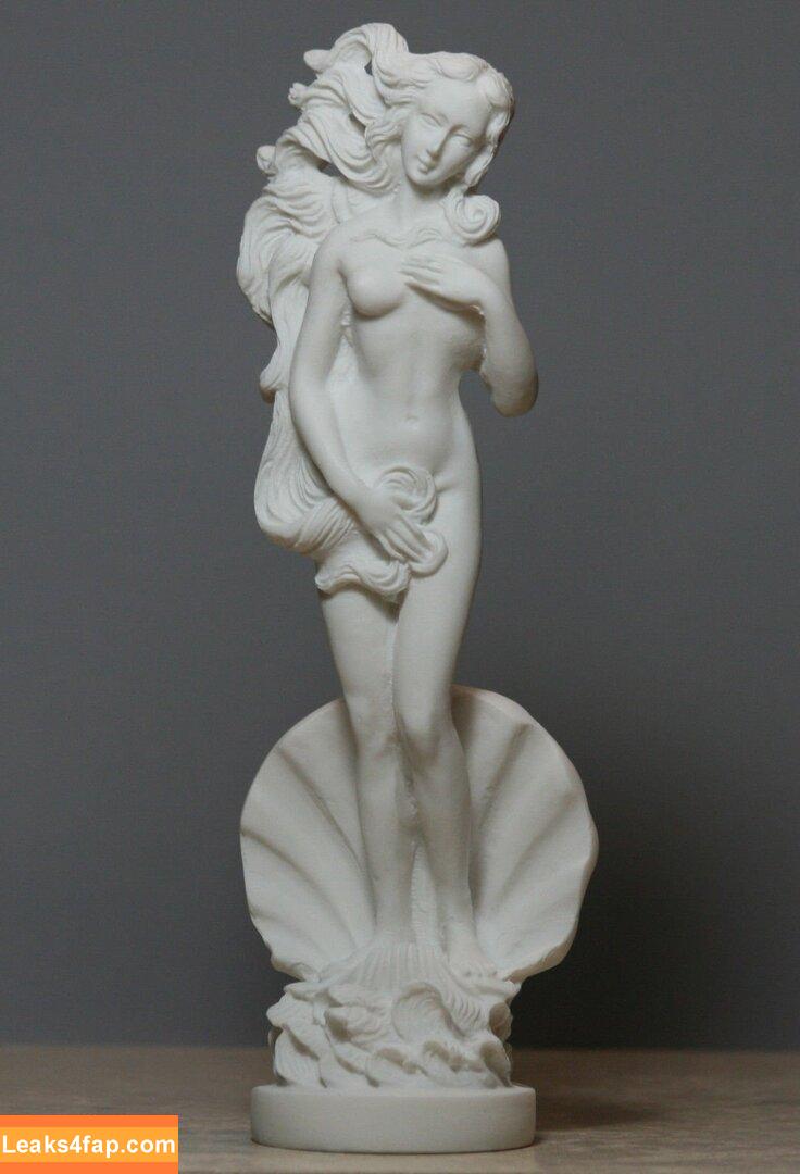 La Diosa /  leaked photo photo #0004