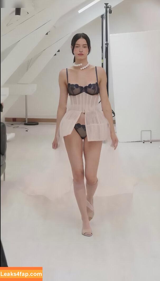 Léa Elui / leaelui leaked photo photo #0463