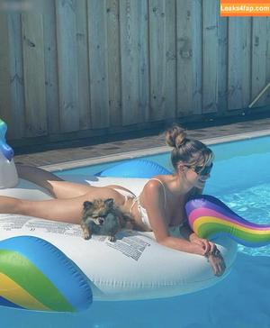 Léa Elui photo #0004