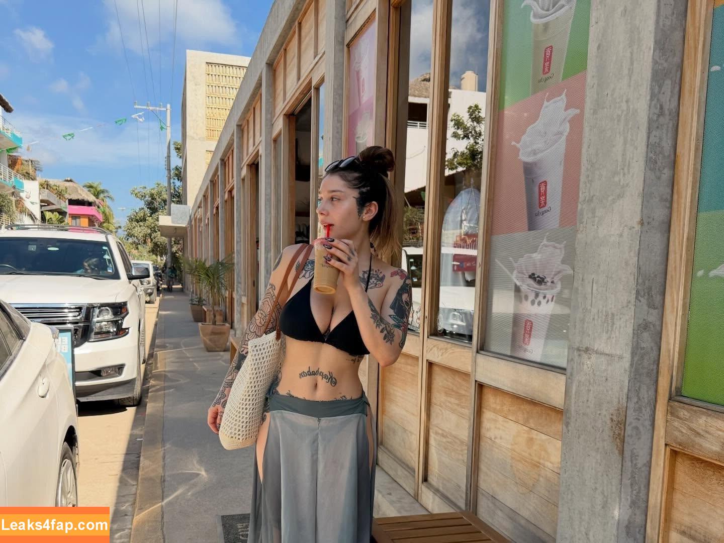 La.roli25 /  / milli castillo / roli25 leaked photo photo #0122