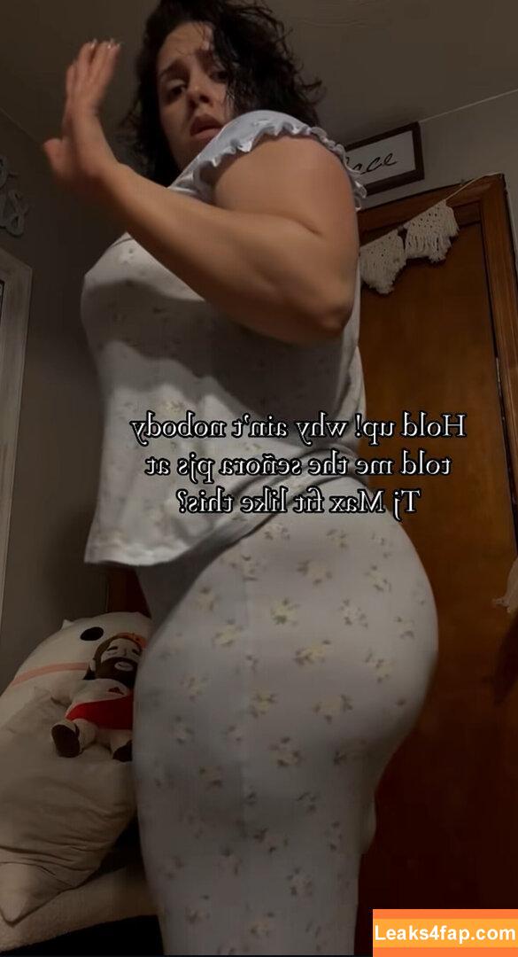 La_sirena90 / Cristelia_lee leaked photo photo #0013