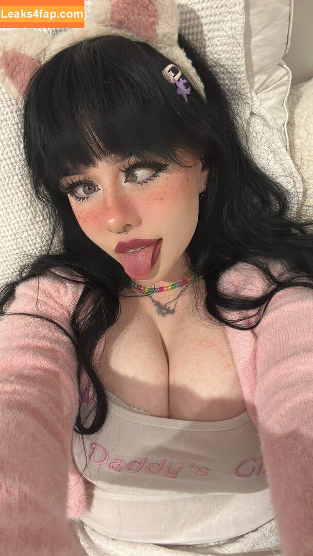 laararoseb / Lara Rose / laararose leaked photo photo #0001