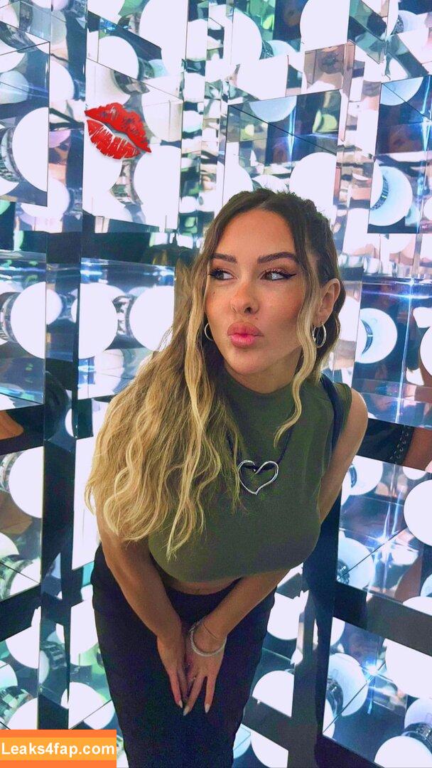 Lacey Montgomery / Laceymontgomery1 / lmhxxx leaked photo photo #0168