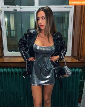 Lacey Montgomery photo #0091