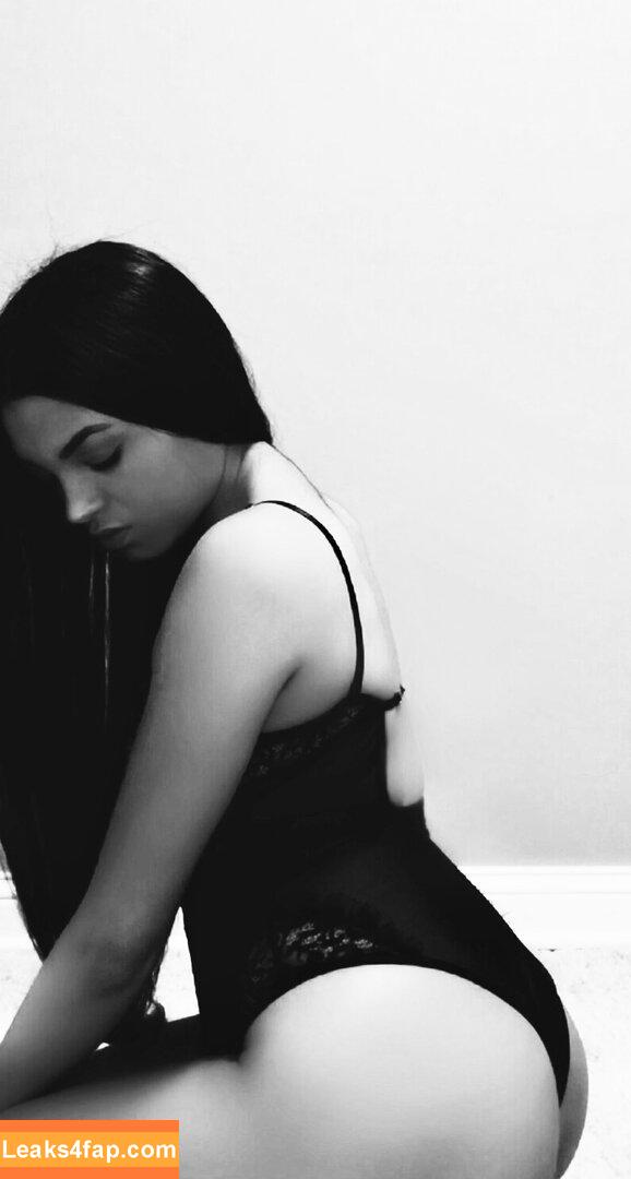 laceycoxx / thelaceycoxx leaked photo photo #0085