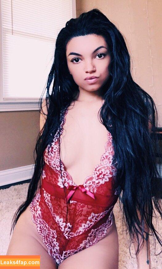 laceycoxx / thelaceycoxx leaked photo photo #0138