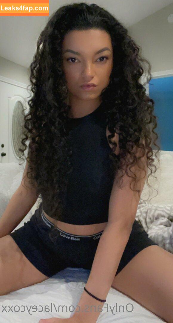 laceycoxx / thelaceycoxx leaked photo photo #0145