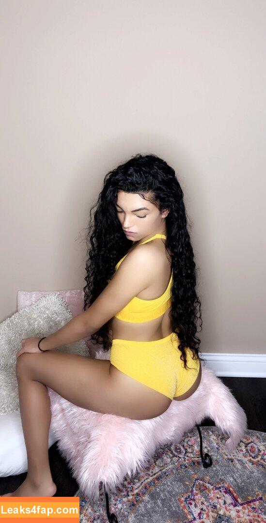 laceycoxx / thelaceycoxx leaked photo photo #0156