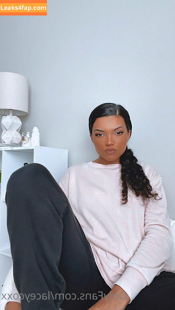 laceycoxx / thelaceycoxx leaked photo photo #0162