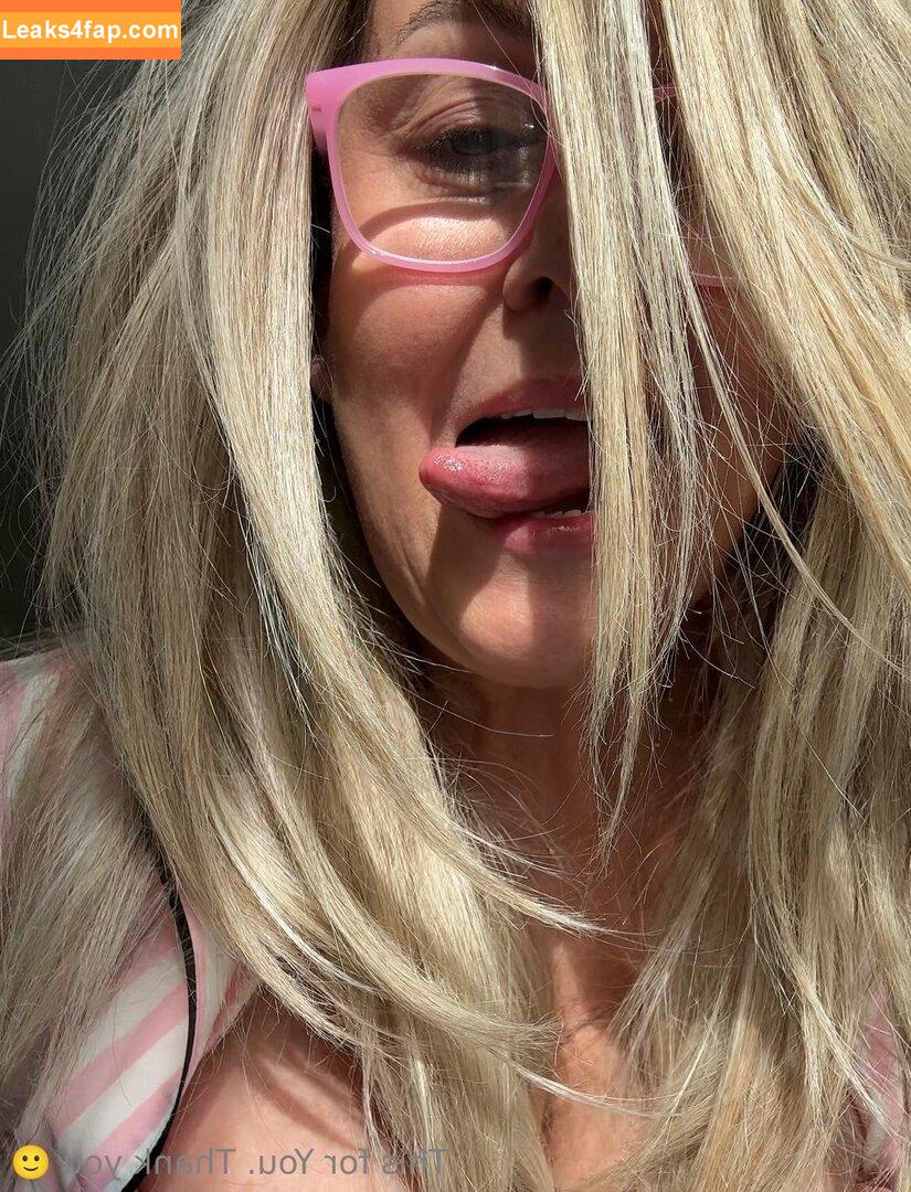 lady_b_ppv /  leaked photo photo #0006