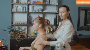 Lady Barbers Asmr photo #0072