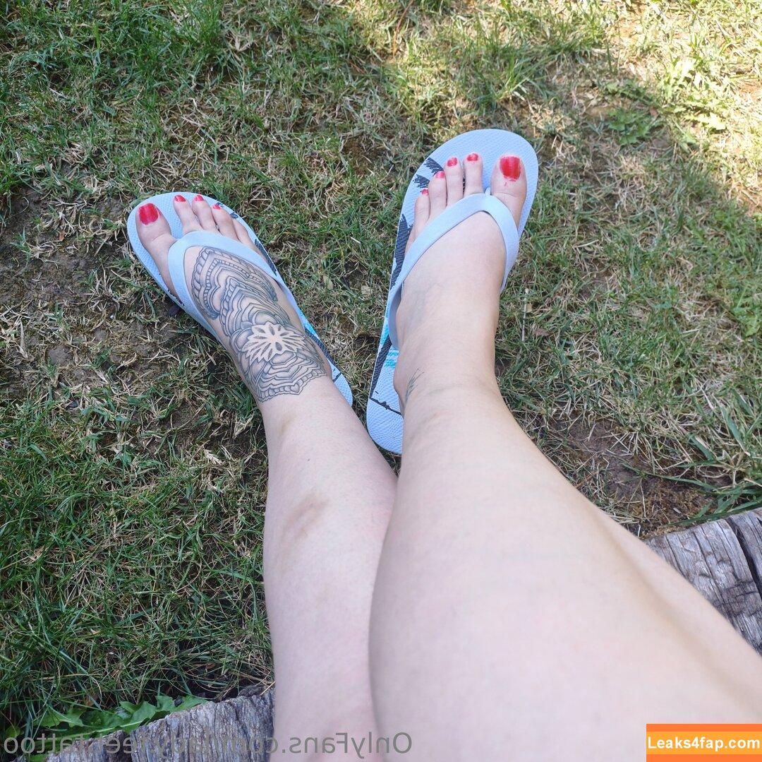 lady.feet.tattoo /  leaked photo photo #0027