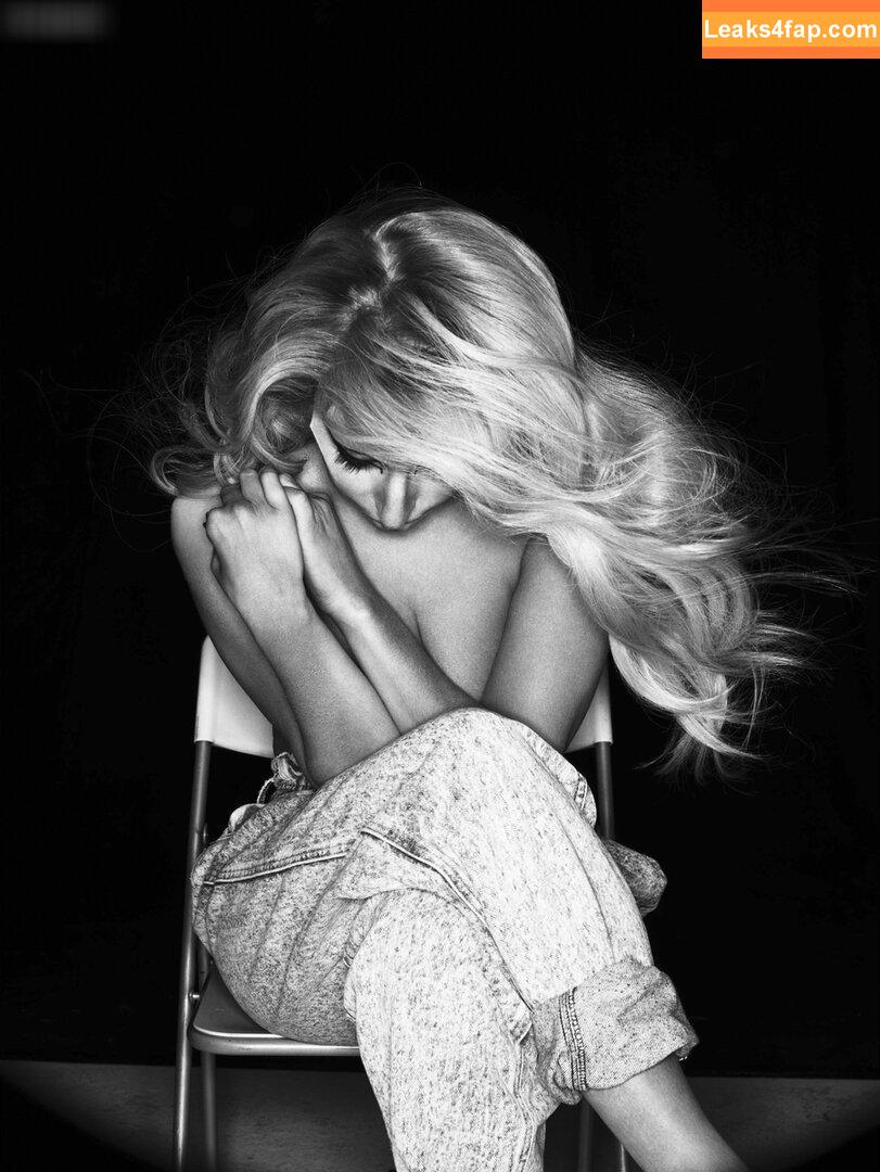 Lady Gaga / ladygaga leaked photo photo #0535