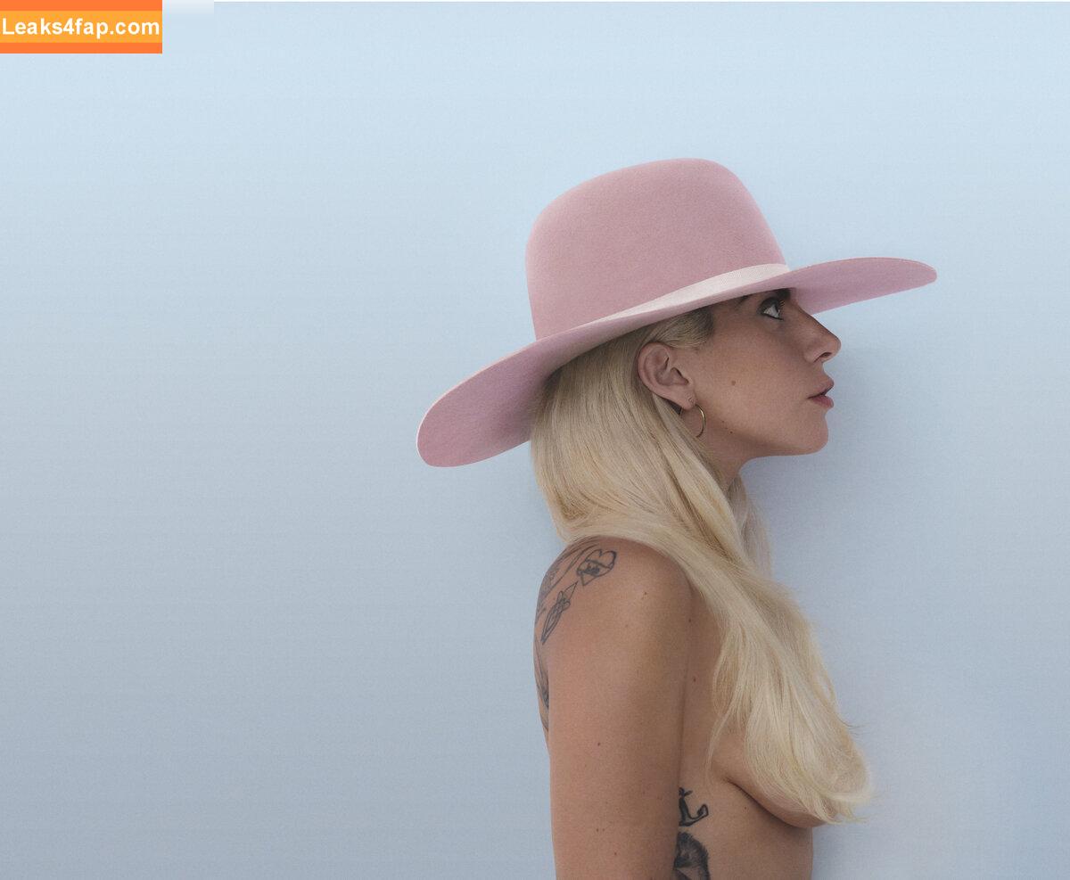 Lady Gaga / ladygaga leaked photo photo #0837