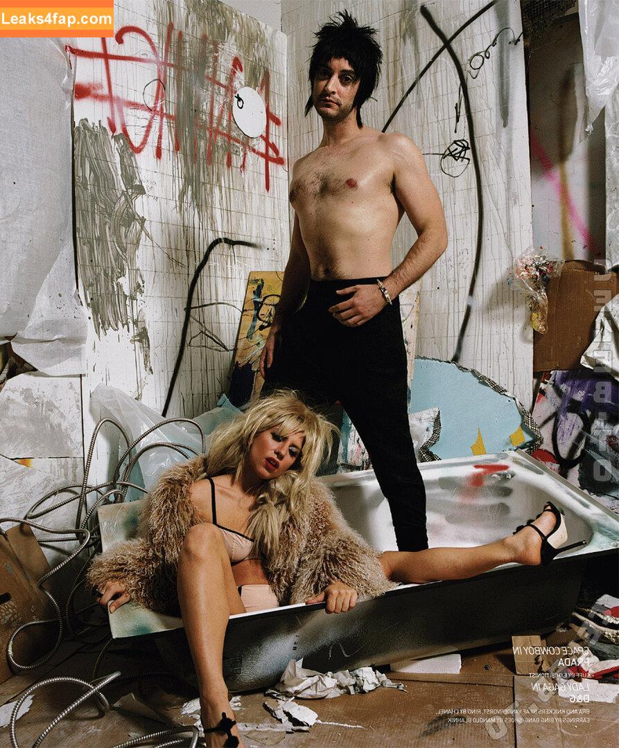 Lady Gaga / https: / ladygaga leaked photo photo #1182