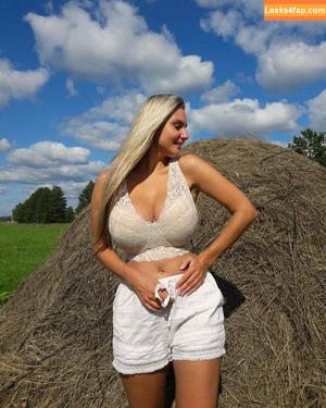 Lady Gorbunova photo #0270