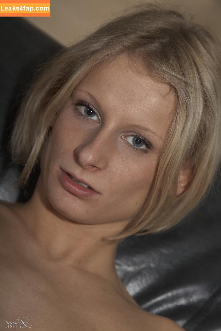 Lady País /  leaked photo photo #0005