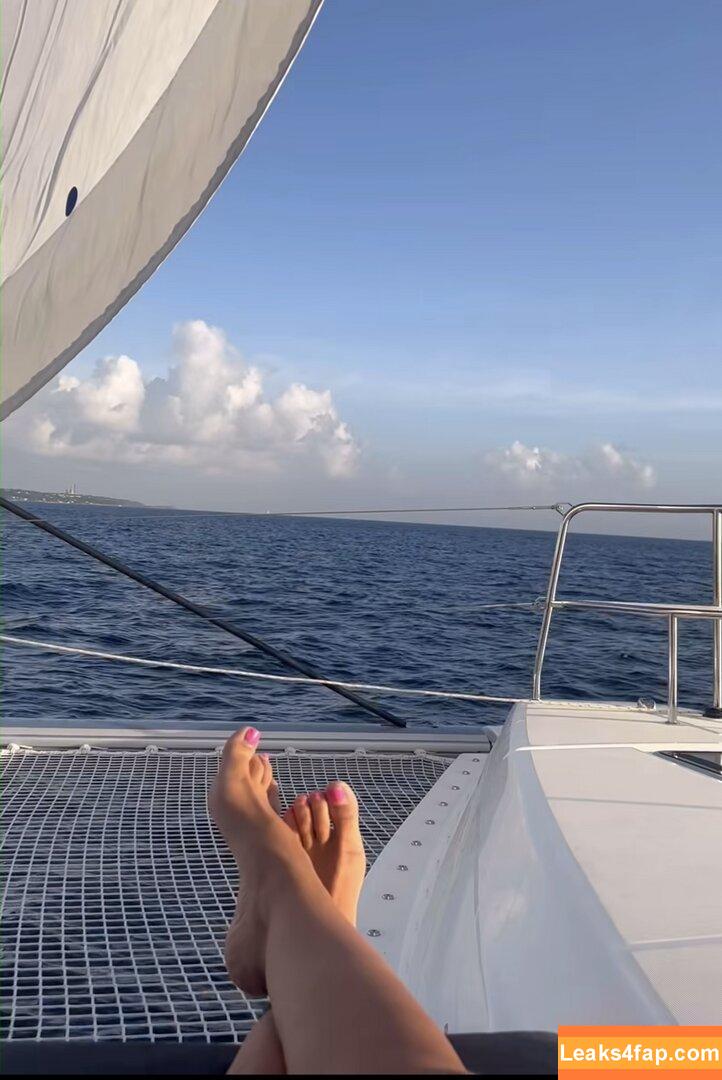 Lady Victoria Hervey / ladyvictoriahervey слитое фото фото #0049