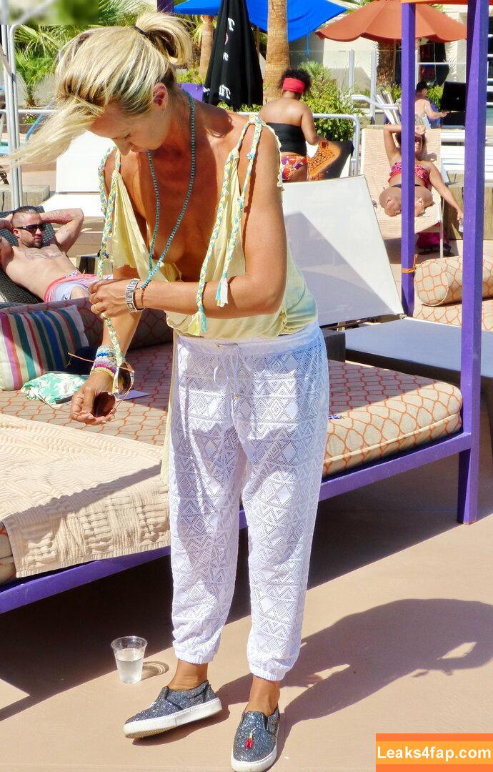 Lady Victoria Hervey / ladyvictoriahervey слитое фото фото #0087