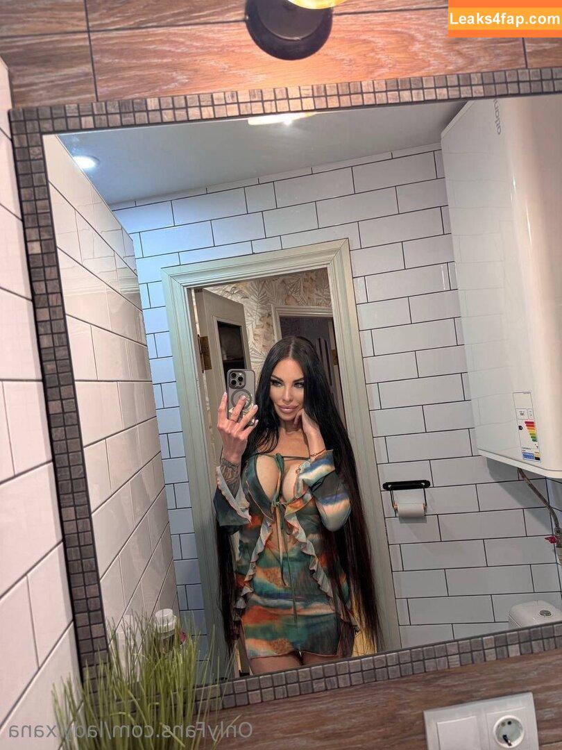 lady.xana / xanaofficial_ leaked photo photo #0002