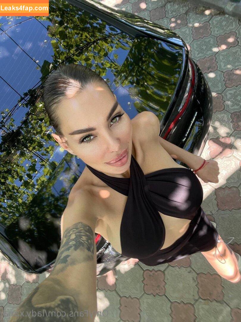 lady.xana / xanaofficial_ leaked photo photo #0015