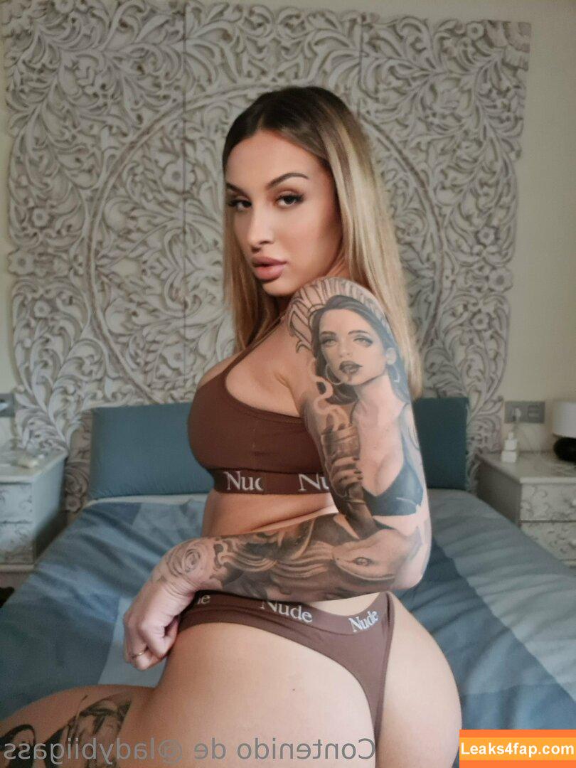 ladybiigass / ladyalessandrab leaked photo photo #0687