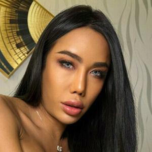 Ladyboy Mos photo #0004