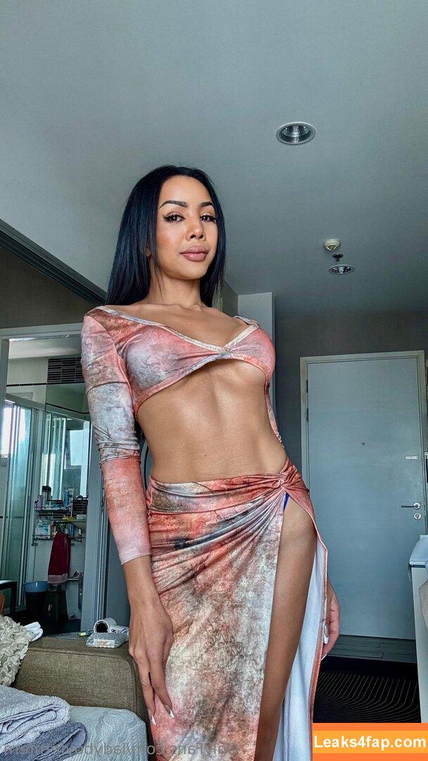 ladyboyfernfern / fern_ladyboy leaked photo photo #0137