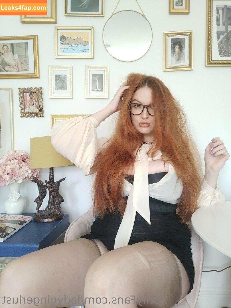 ladygingerlust / Theladystrides / ladygingerlustofficial leaked photo photo #0168