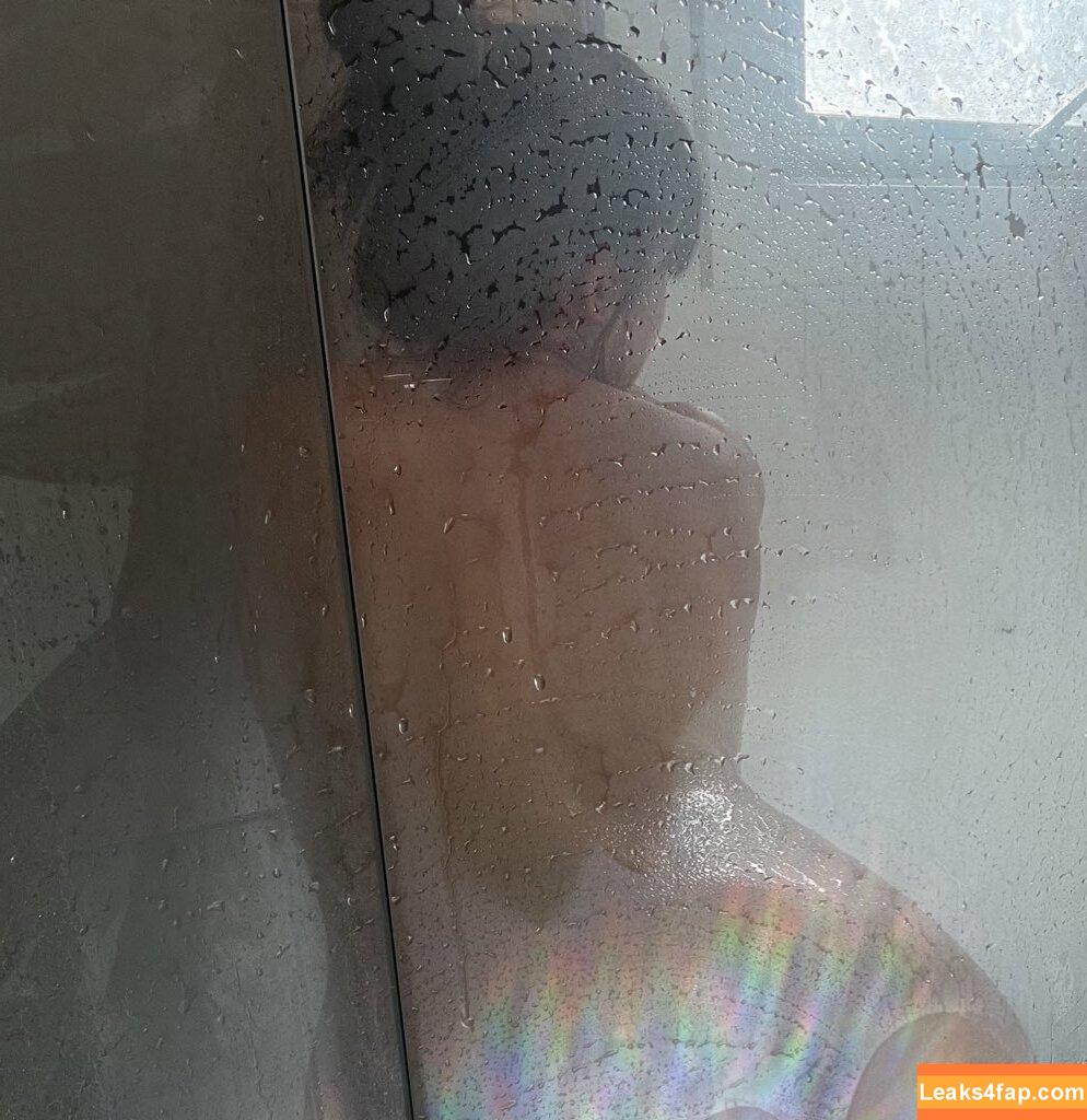 ladyhaleth / ladyhalethhh leaked photo photo #0093