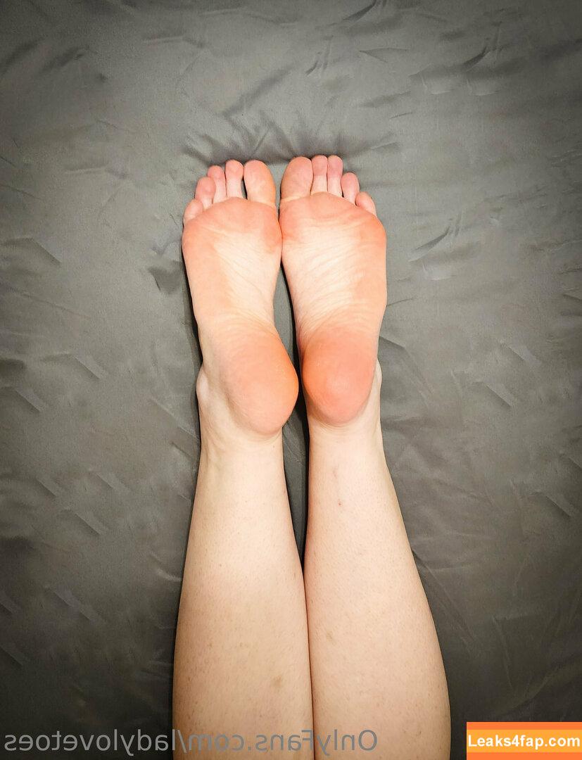 ladylovetoes / ladytoess leaked photo photo #0003