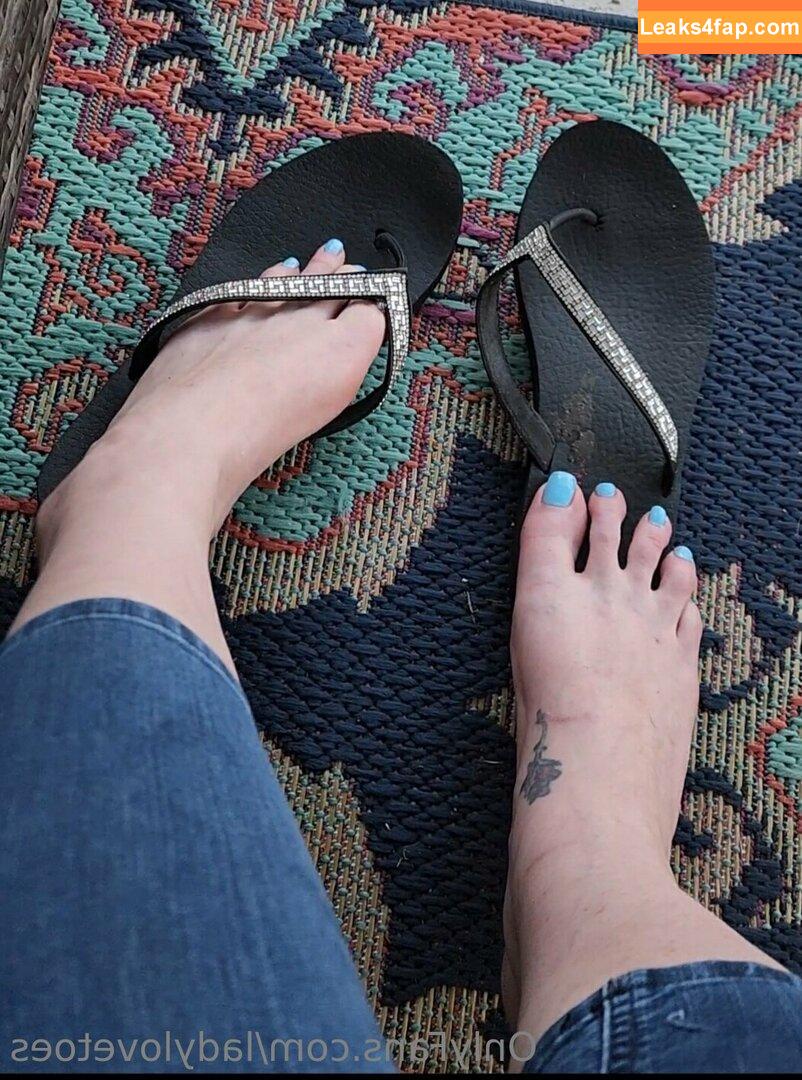 ladylovetoes / ladytoess leaked photo photo #0022