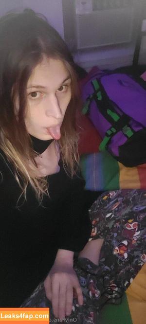 ladysatyr2077 photo #0018