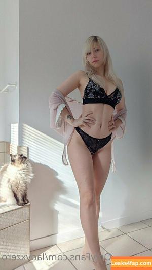 Ladyxzero photo #0029