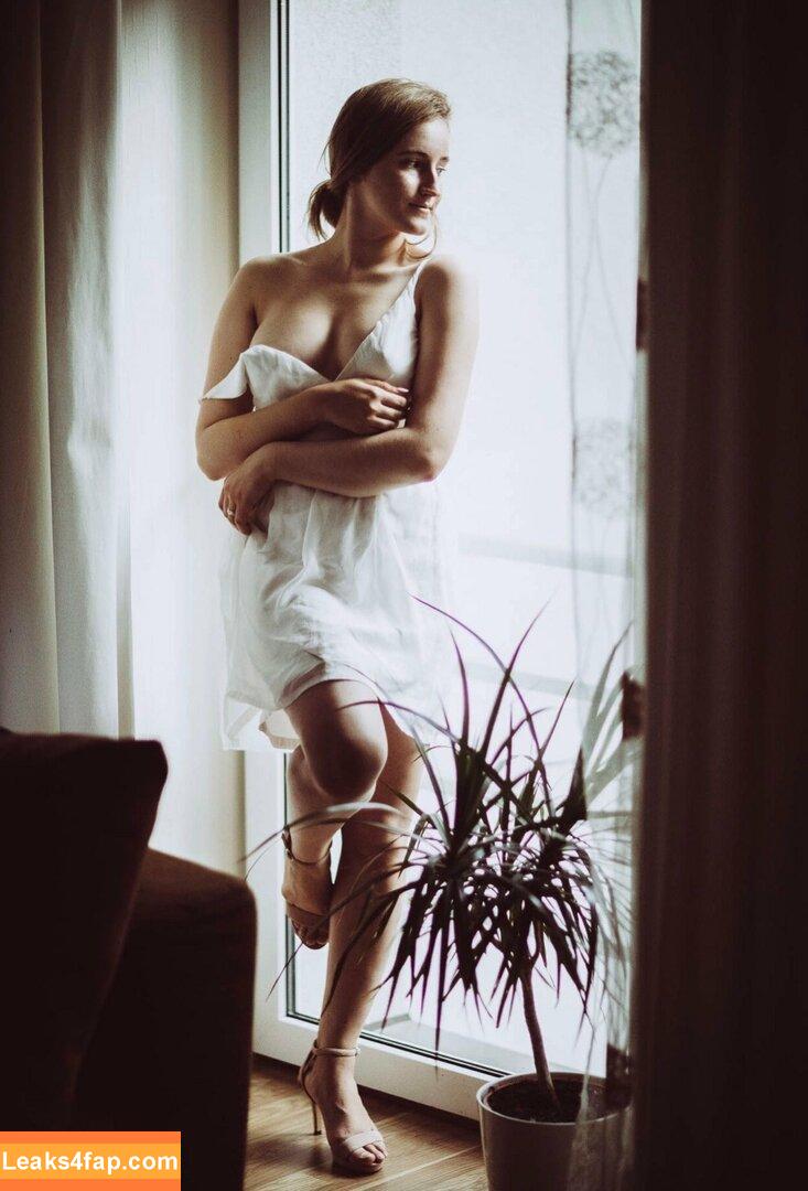 laila_laurent / itslailalaurent слитое фото фото #0316