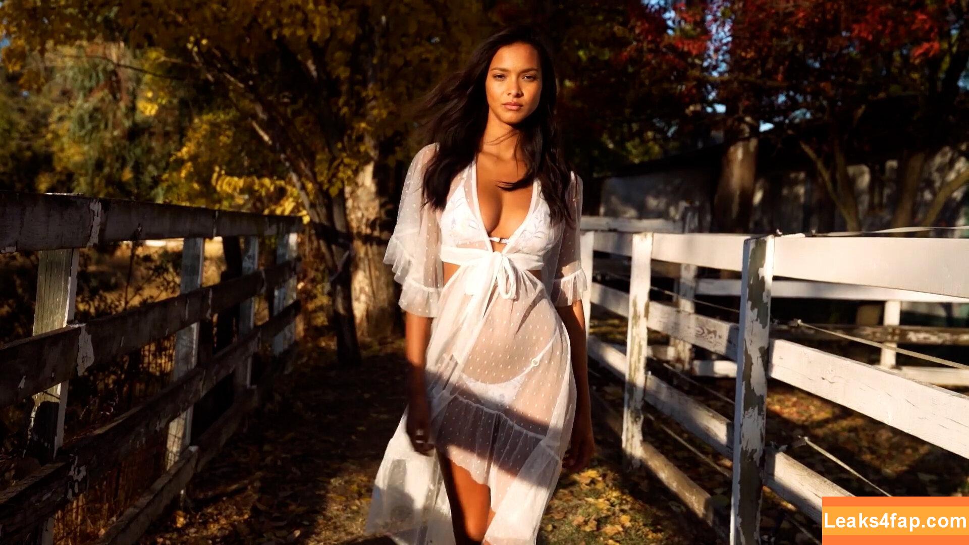 Lais Ribeiro / Lalaribeiro16 / girib / laisribeiro leaked photo photo #0030