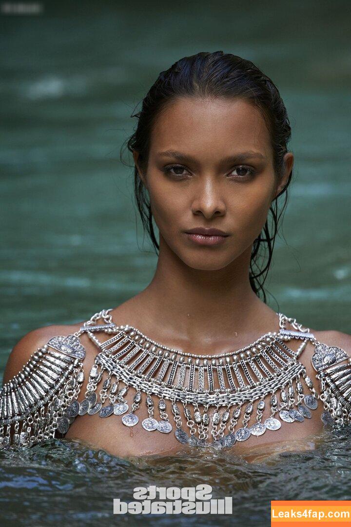 Lais Ribeiro / Lalaribeiro16 / girib / laisribeiro leaked photo photo #0150