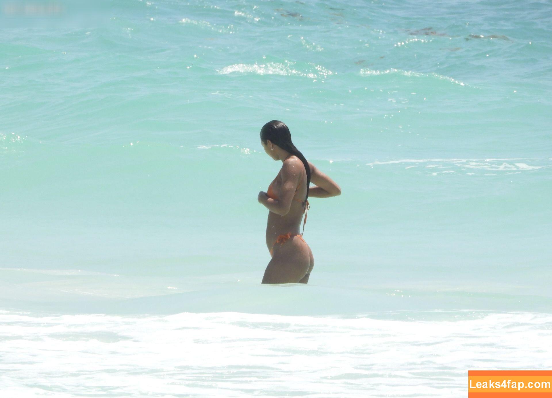 Lais Ribeiro / Lalaribeiro16 / girib / laisribeiro leaked photo photo #0305