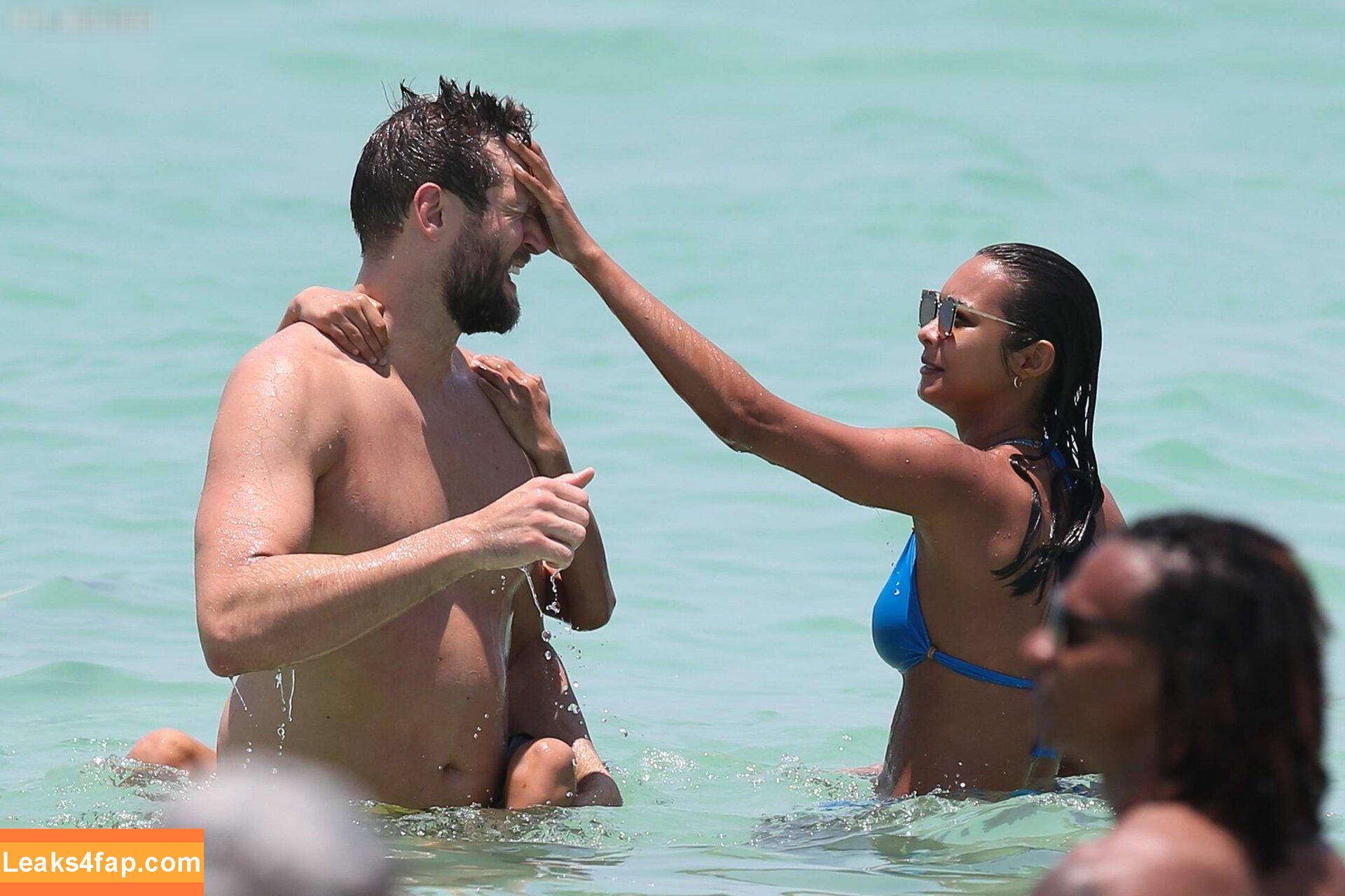 Lais Ribeiro / Lalaribeiro16 / girib / laisribeiro leaked photo photo #0368