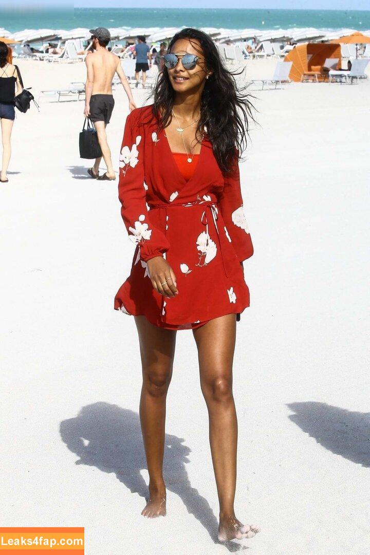 Lais Ribeiro / Lalaribeiro16 / girib / laisribeiro leaked photo photo #0398