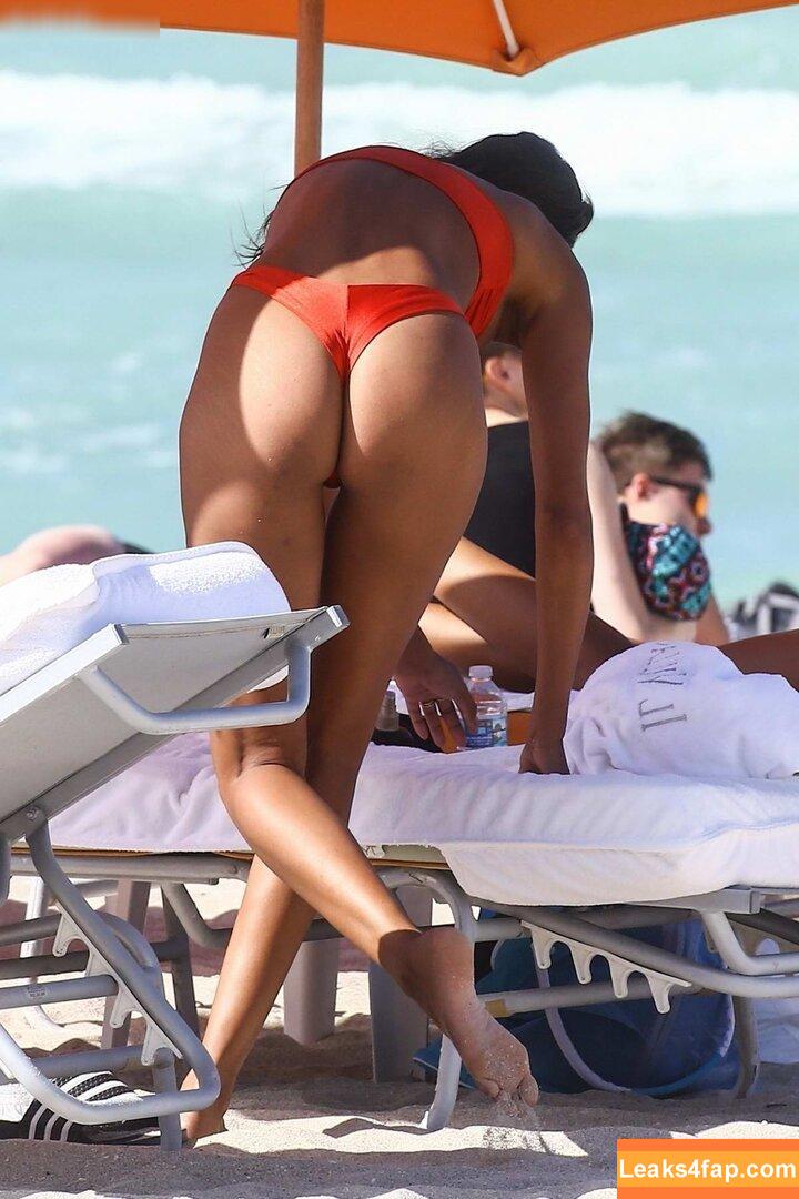 Lais Ribeiro / Lalaribeiro16 / girib / laisribeiro leaked photo photo #0399