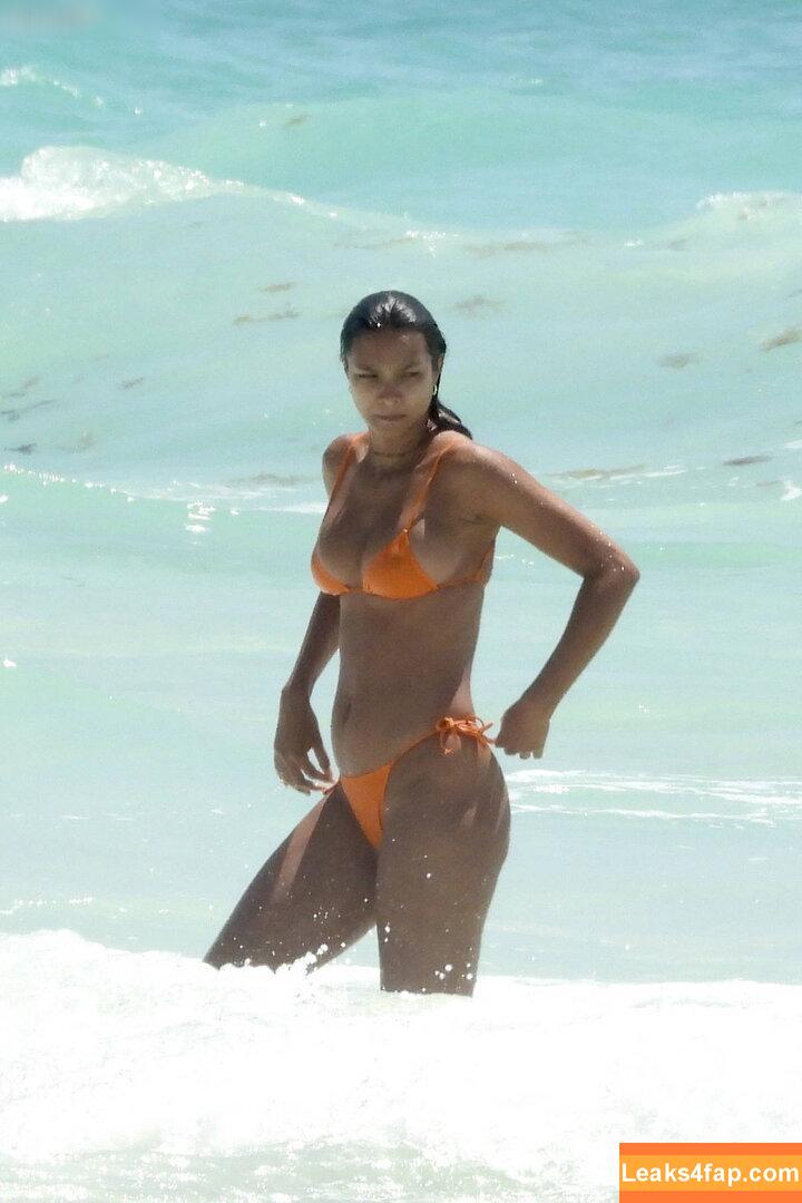 Lais Ribeiro / Lalaribeiro16 / girib / laisribeiro leaked photo photo #0537