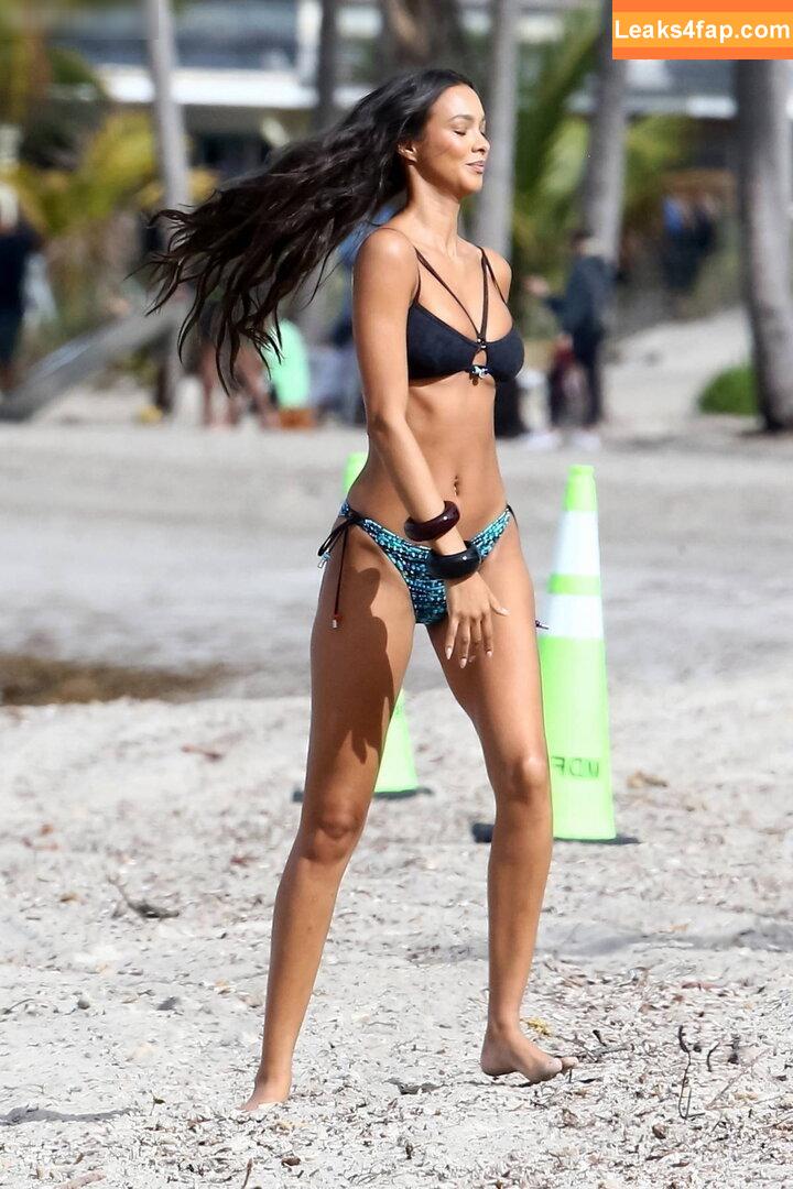 Lais Ribeiro / Lalaribeiro16 / girib / laisribeiro leaked photo photo #0575