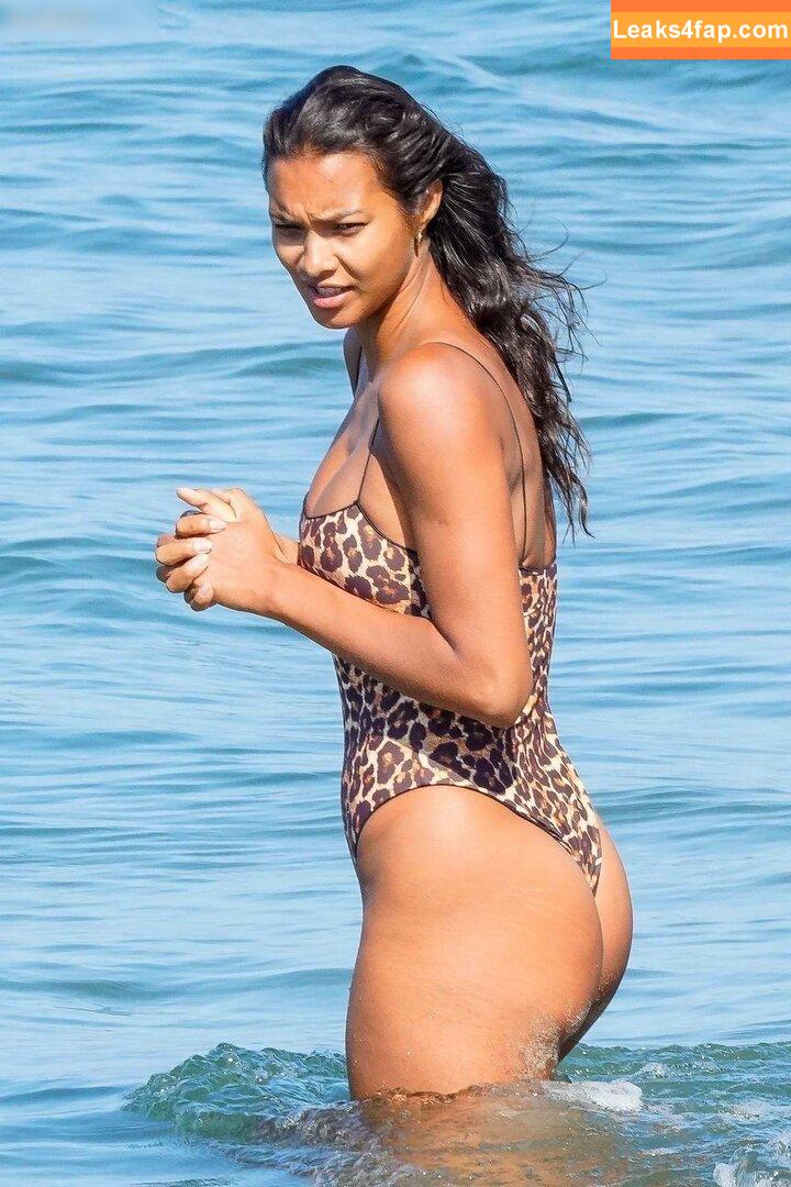 Lais Ribeiro / Lalaribeiro16 / girib / laisribeiro leaked photo photo #0628