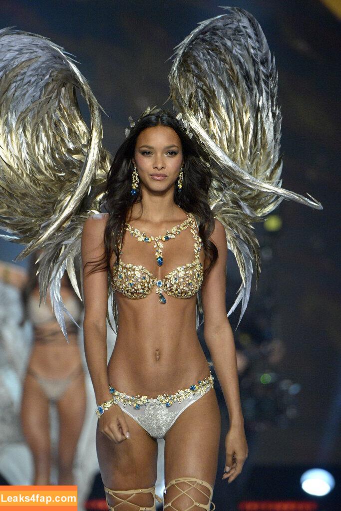 Lais Ribeiro / Lalaribeiro16 / girib / laisribeiro leaked photo photo #0720