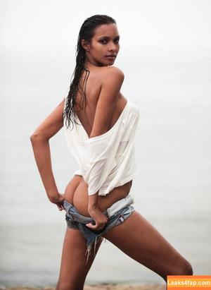 Lais Ribeiro photo #0114